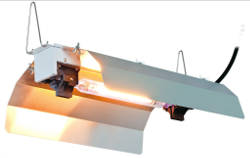 dnat-s-dvustoronnim-cokolem