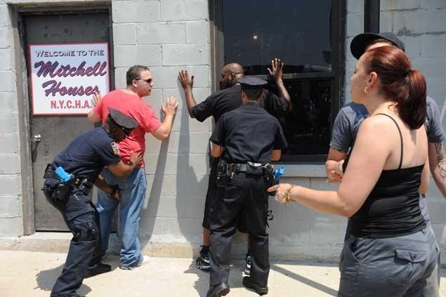 vojna s narkotikami lichnyj dosmotr