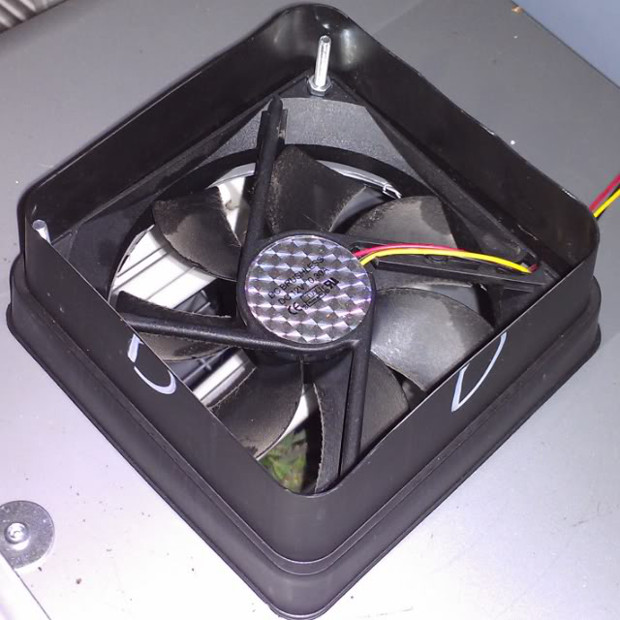 dyi carbon filter pc fan microgrow 04