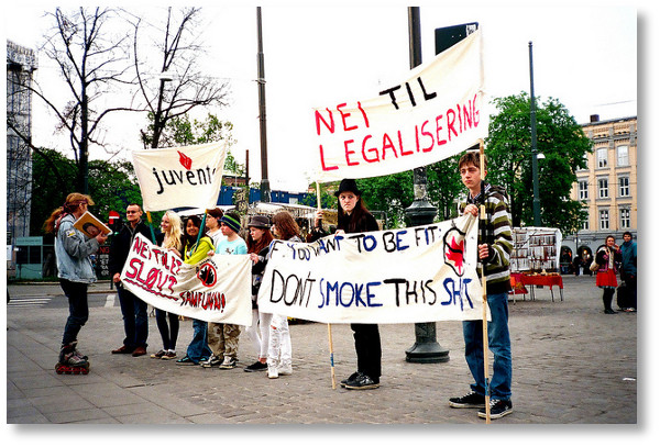 anti-marijuana-protesters