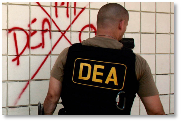 ex-dea-agent-moves-to-marijuana-company.si