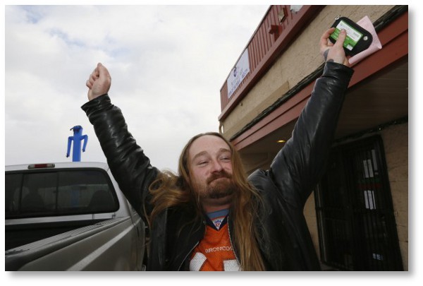 triumphant-marijuana-buyer