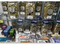 США: Легализация марихуаны помогла увеличить продажи спиртного