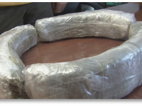 Женщина сама не знала, что полгода возила 4 кило шишек в запаске