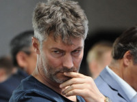 «А судьи кто?»: Что не так с Ройзманом и его адептами?