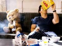 В штатах с легальной травой едят больше чипсов и мороженого