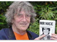 Контрабандист и автор книги "Mr. Nice", Говард Маркс умер в возрасте 70 лет