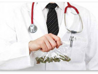 США: Врачи Иллинойса противятся медицинской марихуане